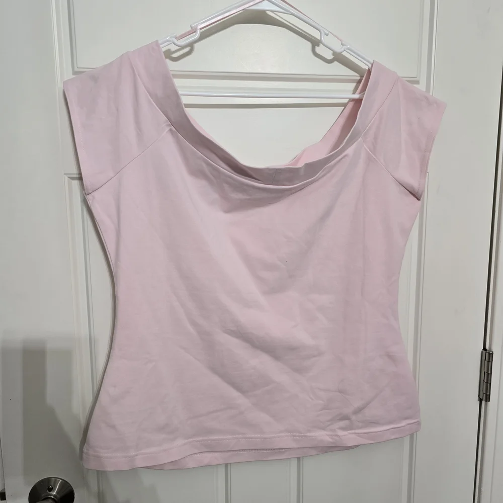 The Stitch Shoppe Loungefly Malibu Barbie Sandy Skirt and Ofd Shoulder Top - Picture 8 of 10